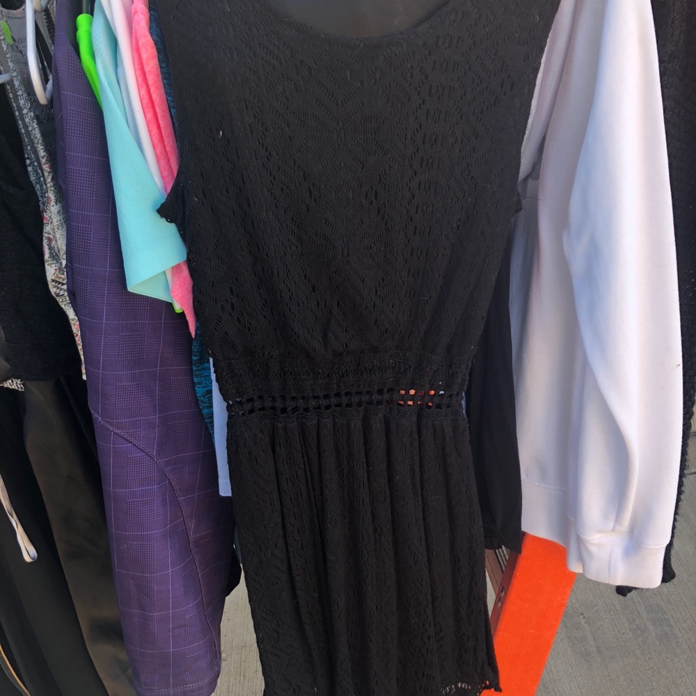 Dress - Picture 2 of 2